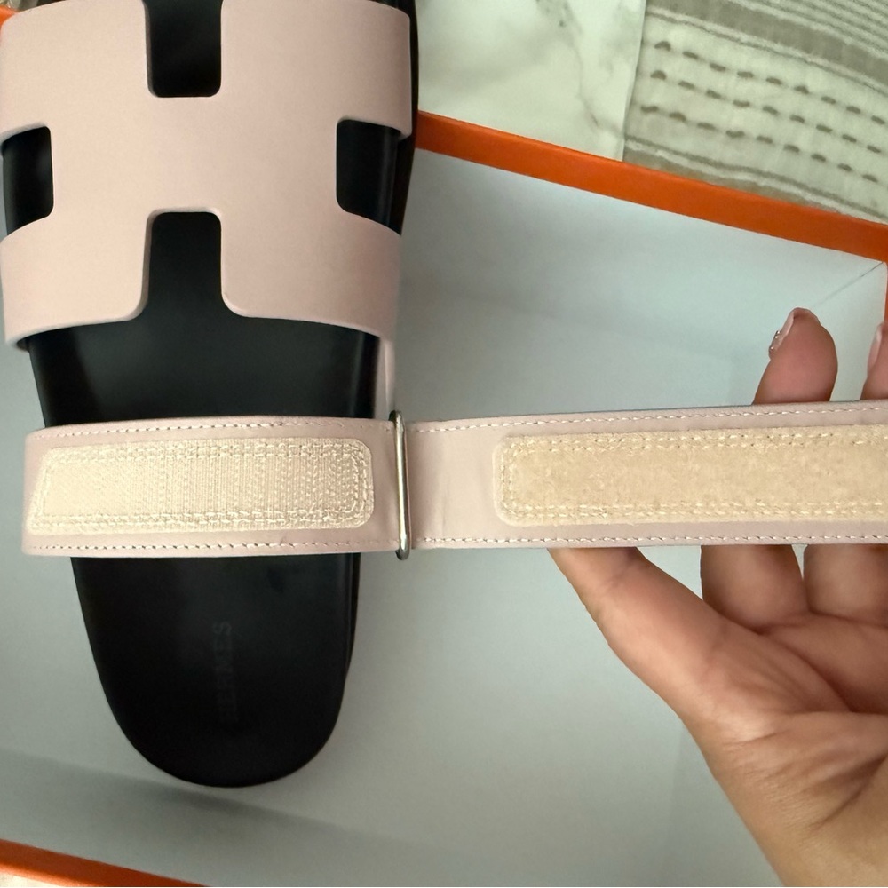 HERMES Chypre sandals on Rose Pearle. NIB Authentic - Picture 8 of 12